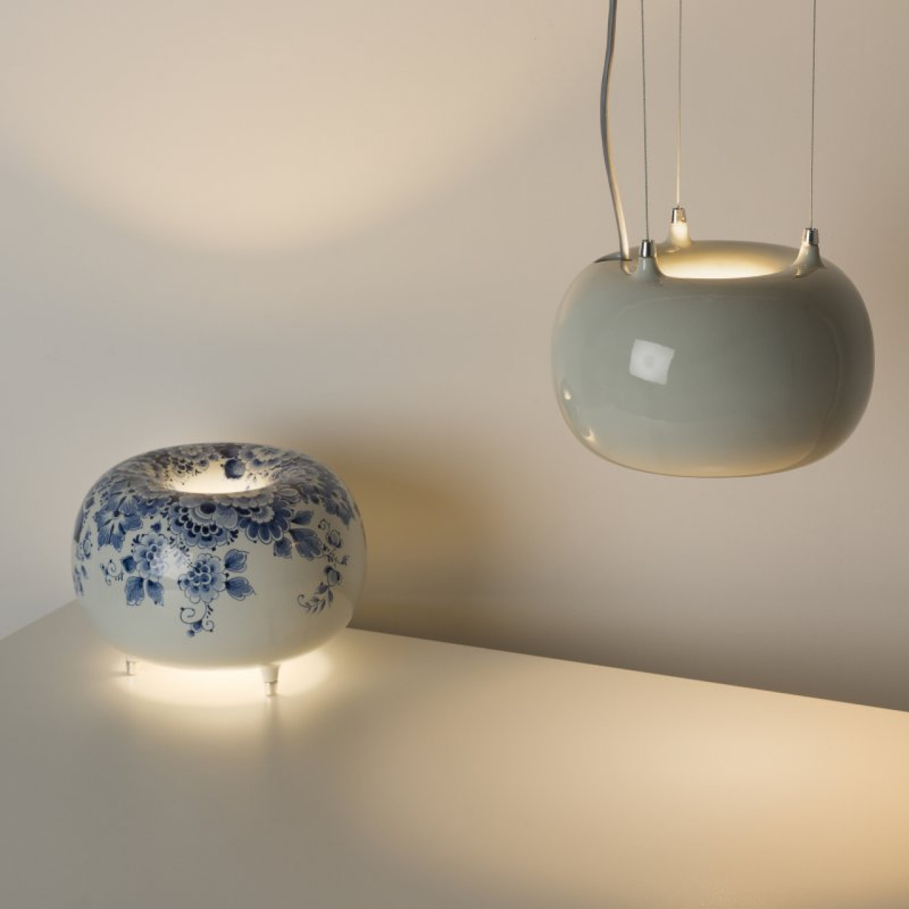 Buy 'Blu Halo' lamp medium » Heinen Delfts Blauw